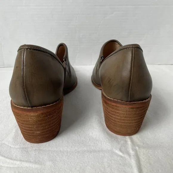 Catherine Malandrino Roxie Cut Out Ankle Bootie - Picture 5 of 9